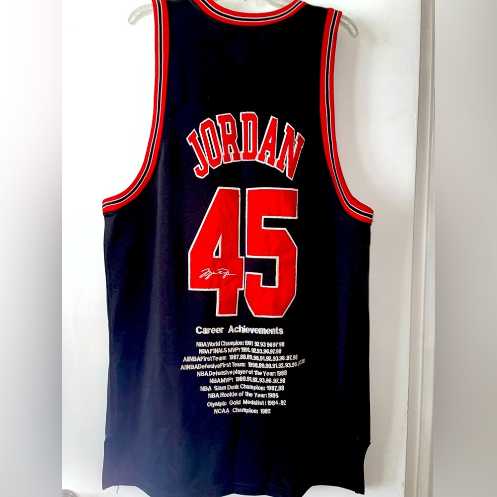 MICHAEL JORDAN #45 JERSEY